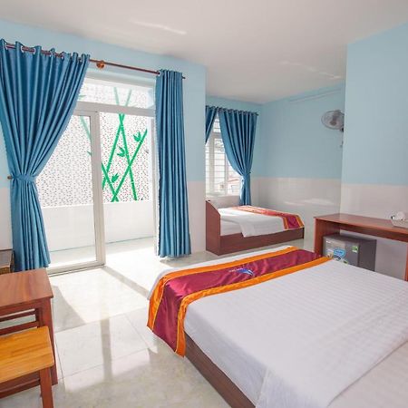 Hotel Dang Khoa Chi Khu Co Ong Esterno foto
