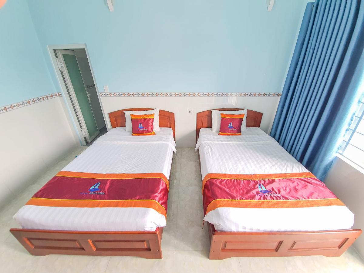 Hotel Dang Khoa Chi Khu Co Ong Esterno foto