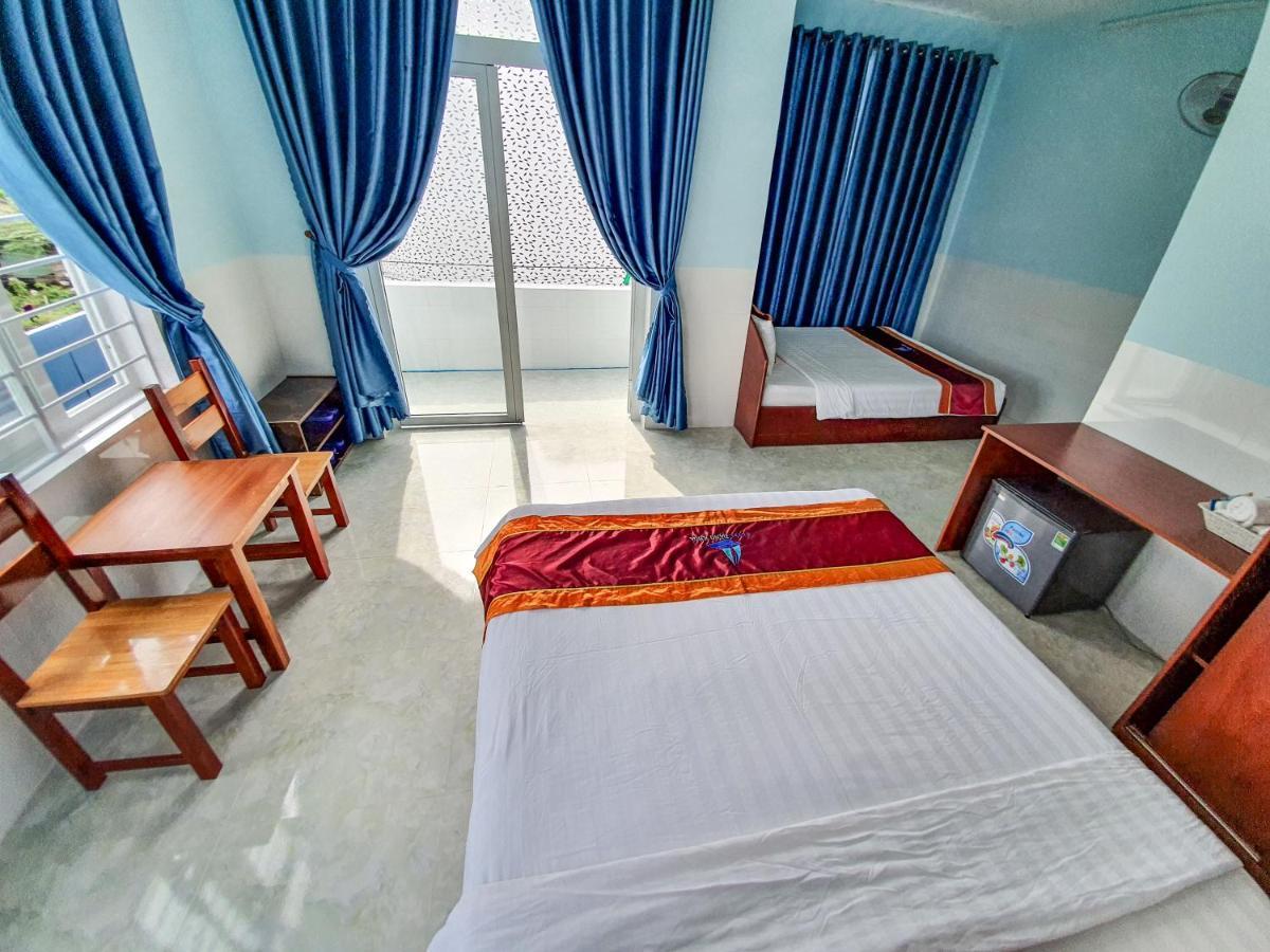 Hotel Dang Khoa Chi Khu Co Ong Esterno foto