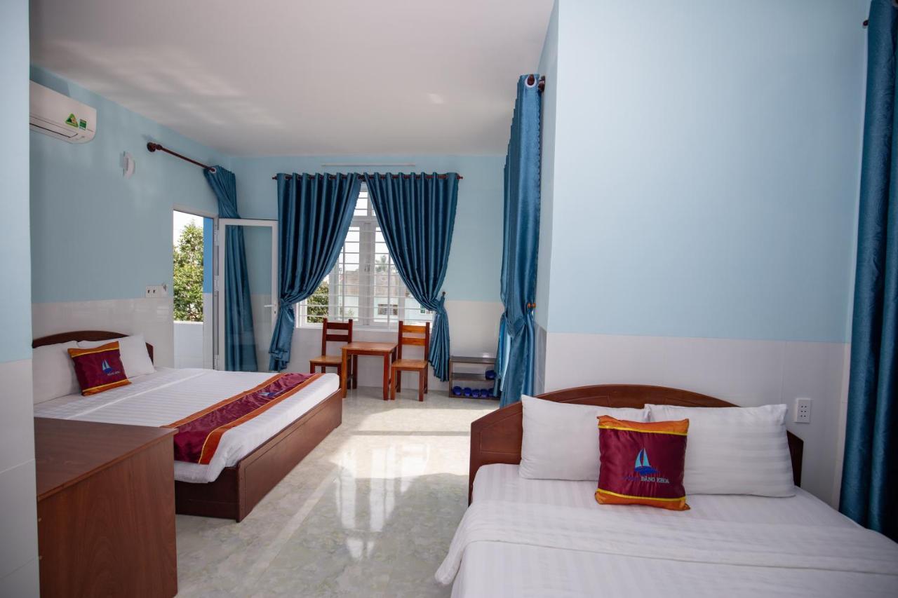 Hotel Dang Khoa Chi Khu Co Ong Esterno foto