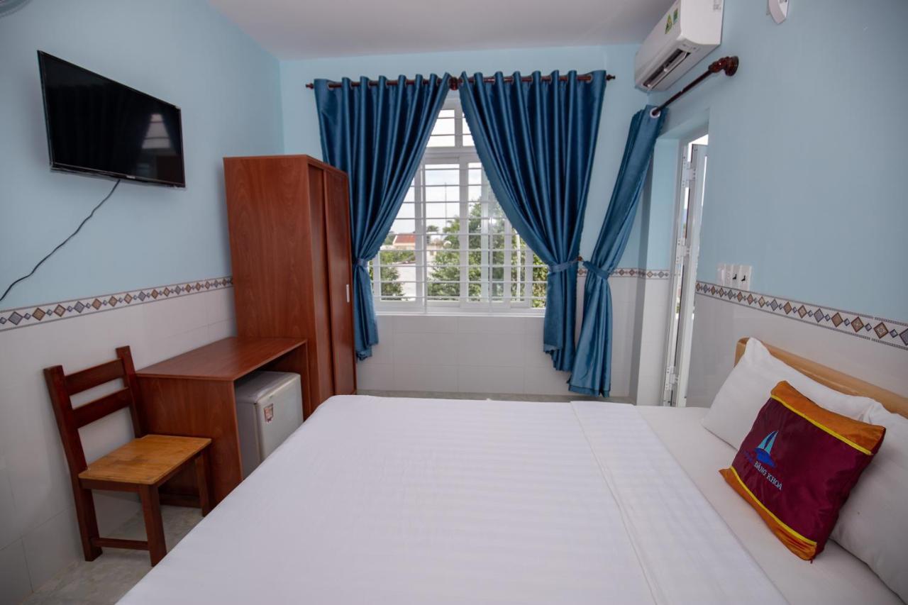 Hotel Dang Khoa Chi Khu Co Ong Esterno foto