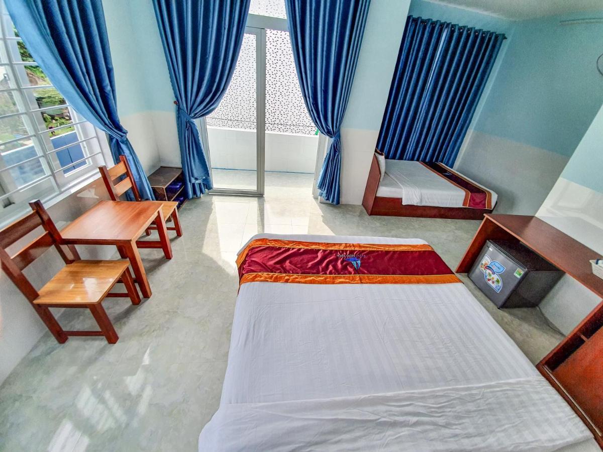Hotel Dang Khoa Chi Khu Co Ong Esterno foto