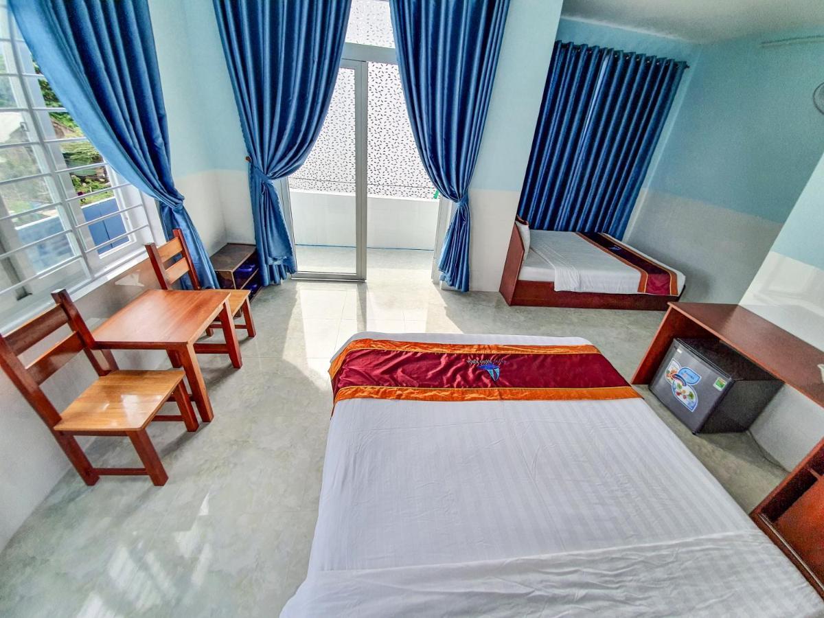 Hotel Dang Khoa Chi Khu Co Ong Esterno foto